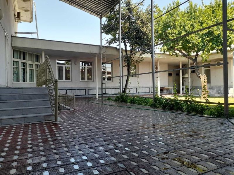 Сдается в аренду уютный дом 301 кв.м. Сдается в аренду уютный дом 301 кв.м.
