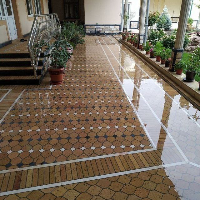 Nikolay gʻisht Beton Mazaykalarni shlifovka qilamiz Nikolay gʻisht Beton Mazaykalarni shlifovka qilamiz
