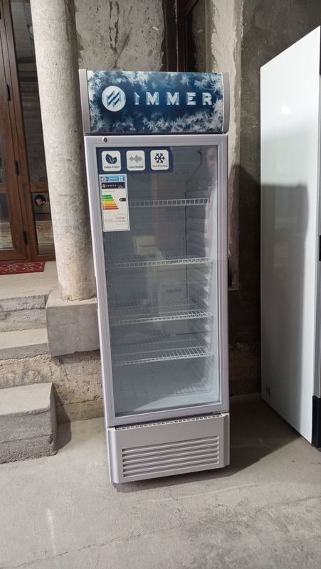 Продается витрина Immer новый