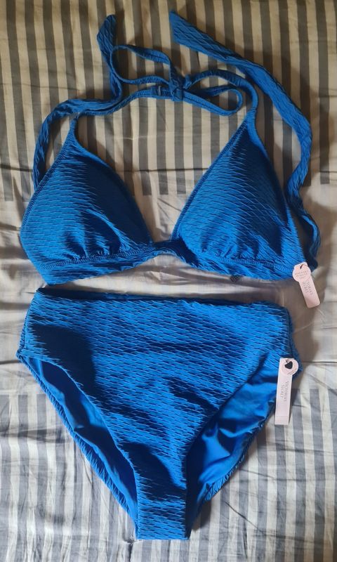 купальник VICTORIA'S SECRET Mix & Match Removable Push-Up Halter Bikin