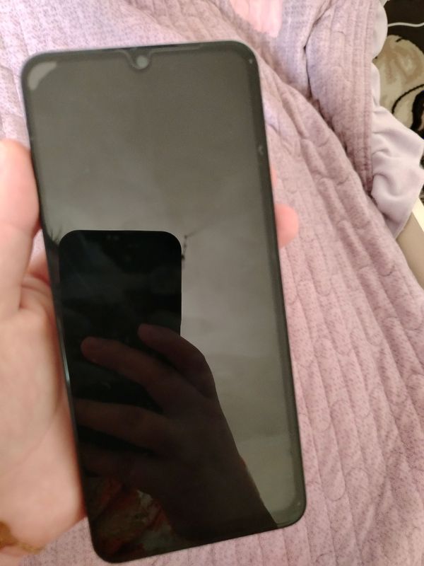 Redmi 14C karopka dok bor holati ideal