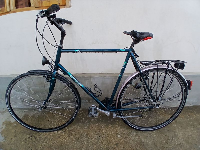 velosipet sotiladi velosipet sotiladi