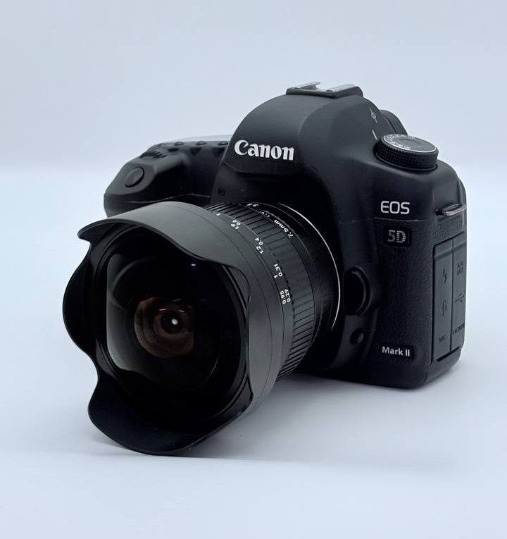 Canon EOS 5D Mark II + 7artisans 7.5mm f/3.5 Fish-Eye Canon EOS 5D Mark II + 7artisans 7.5mm f/3.5 Fish-Eye