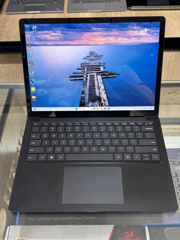 Microsoft Surface laptop 4 CORE i7-1185G7 ram 16 ssd 256 Microsoft Surface laptop 4 CORE i7-1185G7 ram 16 ssd 256