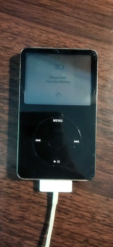 Apple iPod Classic 5G 30GB Wolfson DAC MP3 Player Apple iPod Classic 5G 30GB Wolfson DAC MP3 Player