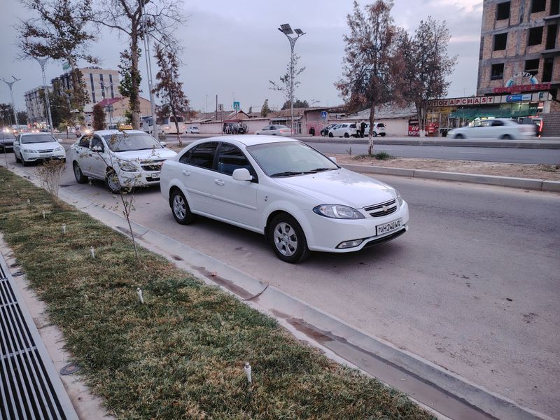 Jentra 2023 yil xolati yaxshi, metan quyilgan, mejikar bor, Jentra 2023 yil xolati yaxshi, metan quyilgan, mejikar bor,