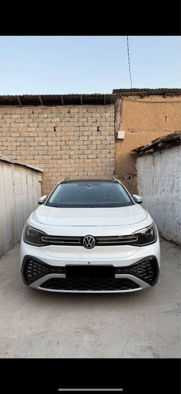 Volkswagen id 6 crozz pro dubai sotiladi Volkswagen id 6 crozz pro dubai sotiladi