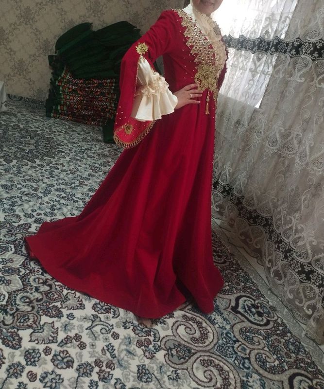 ansambillar sotiladi