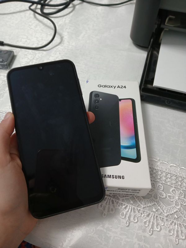 Samsung a24 srochno!