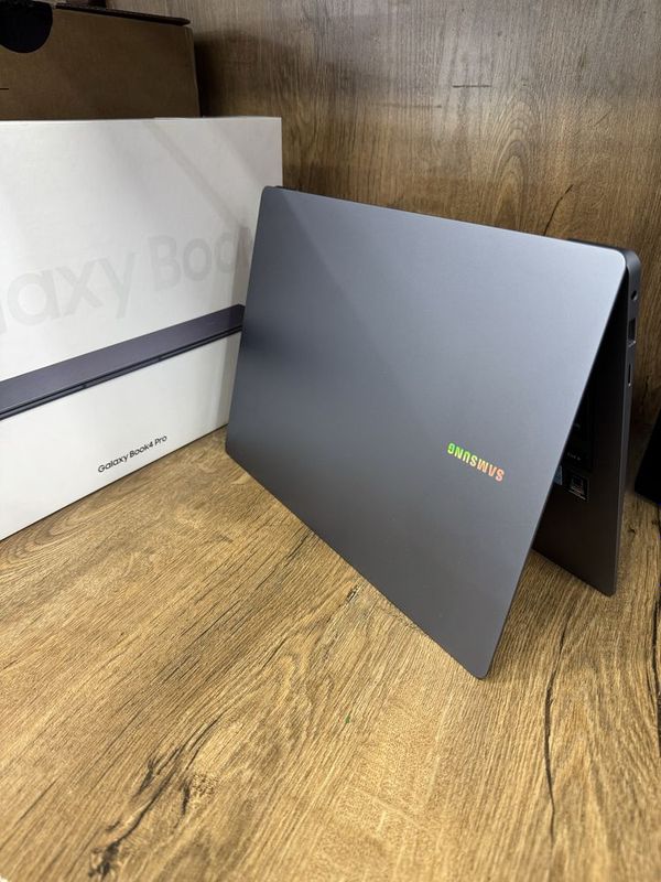 Ноутбук Samsung book 4 pro 14,0 inch ultra7 16/512 Ноутбук Samsung book 4 pro 14,0 inch ultra7 16/512