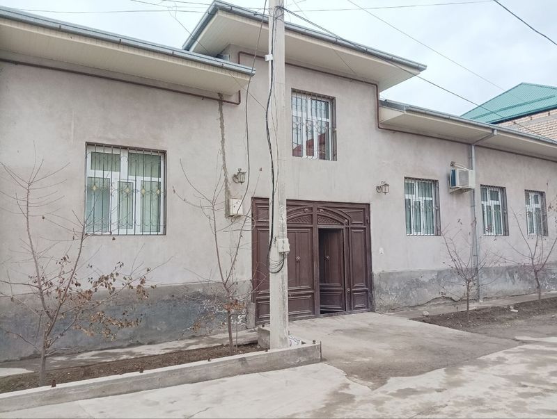 Срочно продаю свою участку в М.Улугбекском районе Срочно продаю свою участку в М.Улугбекском районе