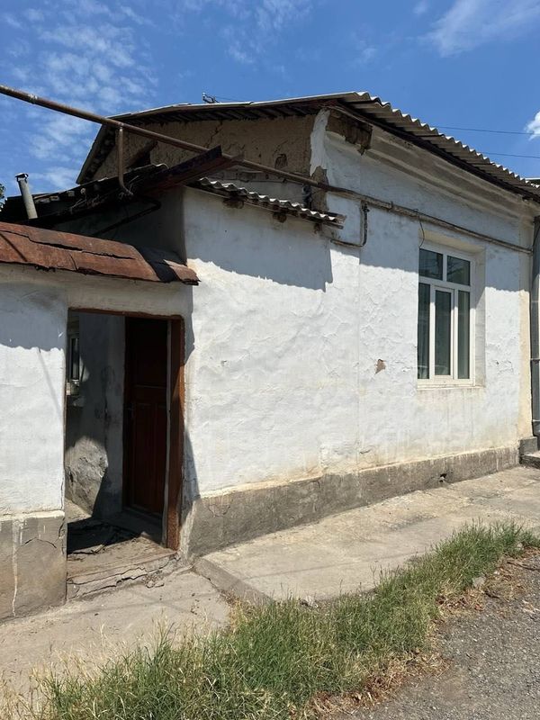 Продается маленький участок в центре Ташкента 0,44 сот Продается маленький участок в центре Ташкента 0,44 сот