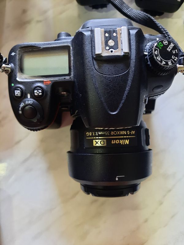 Продаю свой  фотоаппарат Nikon D 7000