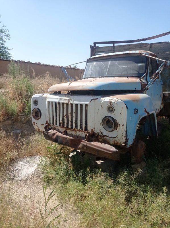 Gaz 53A bortli sotiladi Gaz 53A bortli sotiladi