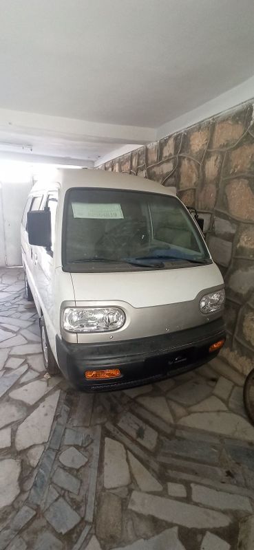 Damas van sotiladi Damas van sotiladi