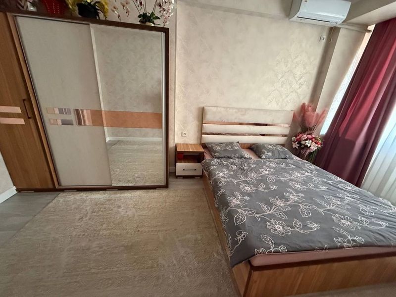 Spalni garnitur tumba sotiladi yangi deyarli Spalni garnitur tumba sotiladi yangi deyarli