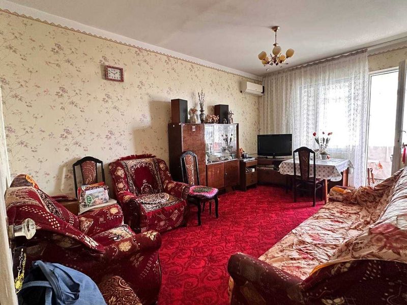 Срочная продажа! 2 комнатная квартира Массив куйлюк 2 Срочная продажа! 2 комнатная квартира Массив куйлюк 2