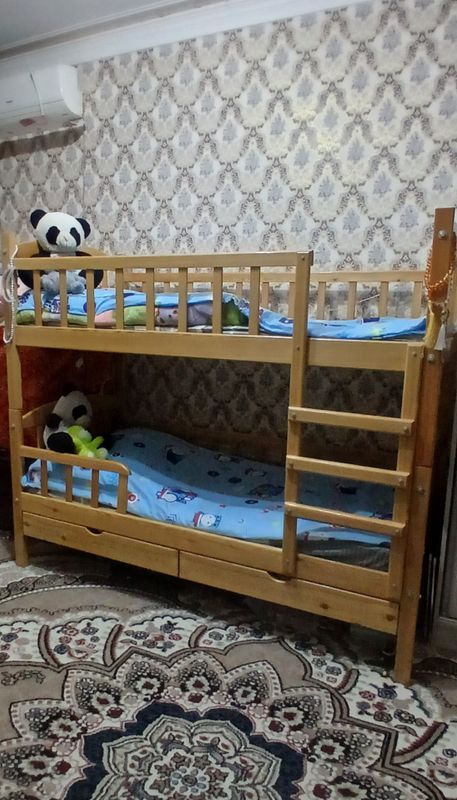 Боллалар каравати сотилади Боллалар каравати сотилади
