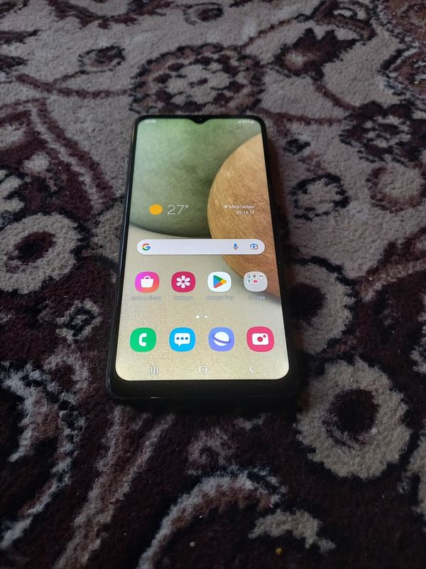 A12 samsung holati tiniq ideal 64GB hotira 2 sim kartasi imey bo'gan.