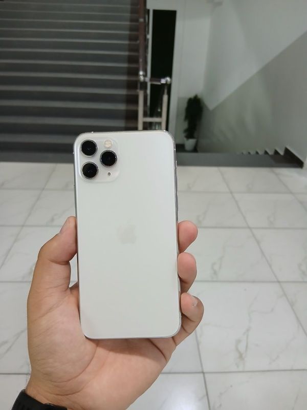 iPhone 11 pro 256Gb