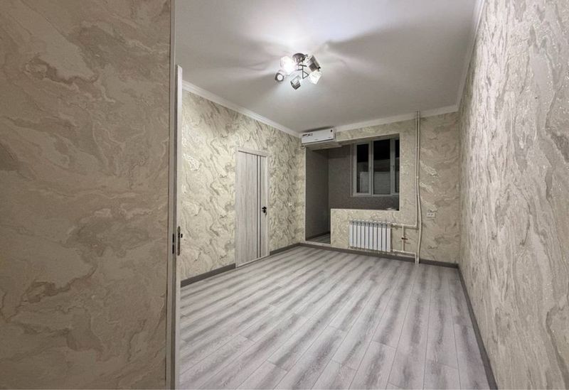 ‼️Срочно‼️Ялангач массив , 2/2/5 , новый ремонт , 50м2 , 53 000 $