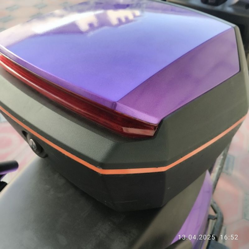 Skutr elektr marafet qilingan Skutr elektr marafet qilingan