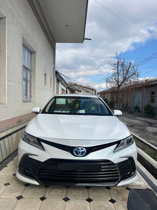 Toyota Camry Gibrid