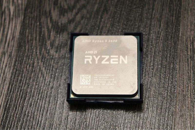 AMD Ryzen 5 2600 аналог 10400F