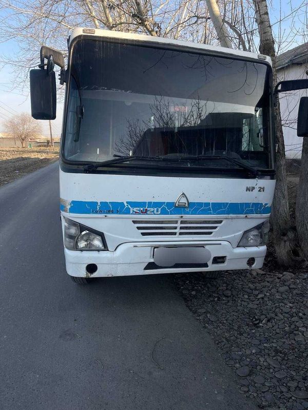 Продам Автобус ISUZU NP21