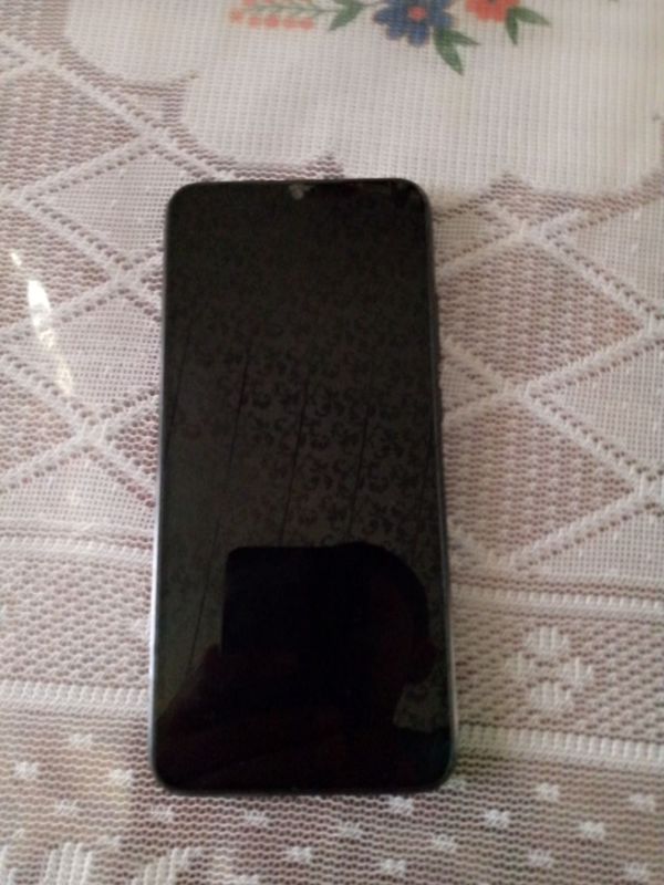 Redmi 9a 32 gb telefoni pul kerakligi uchun sotopman telfonga garantiy Redmi 9a 32 gb telefoni pul kerakligi uchun sotopman telfonga garantiy