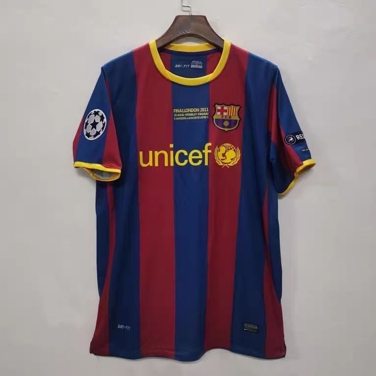 Retro forma barcelona Ретро формы Барселоны Retro forma barcelona Ретро формы Барселоны