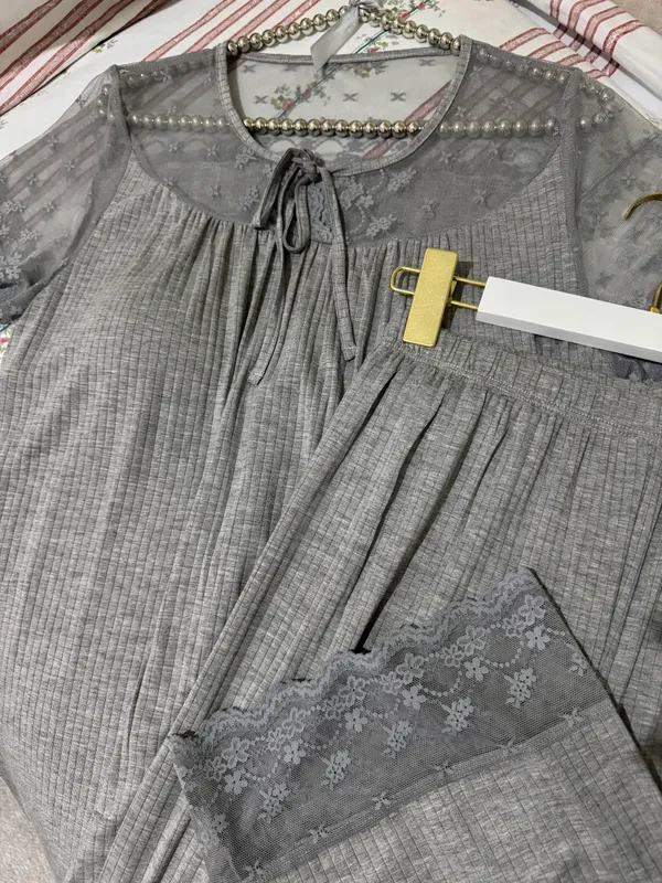 Пижама-домашний костюм