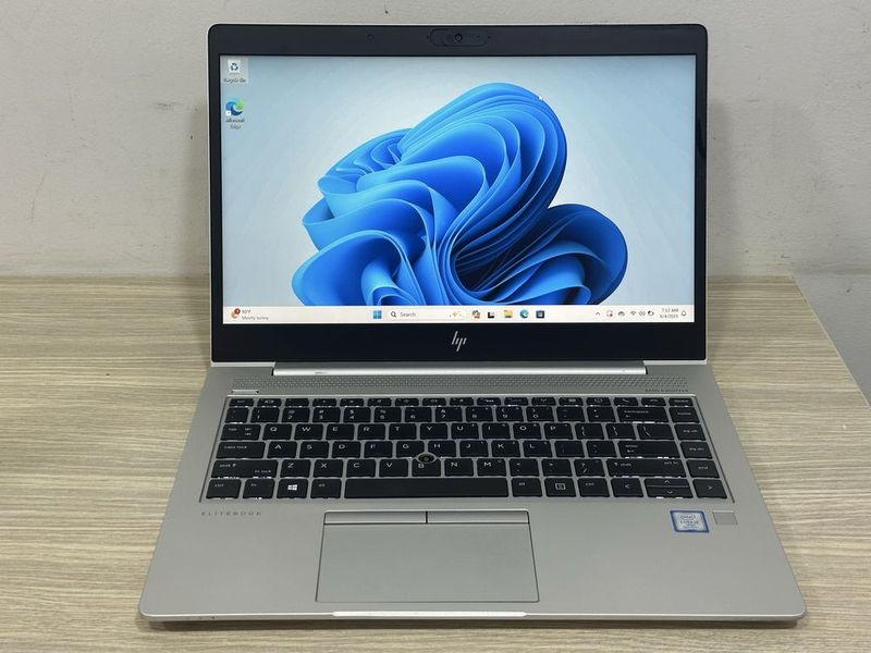Hp elitebook 840 g5 intel core i5 8th gen Hp elitebook 840 g5 intel core i5 8th gen
