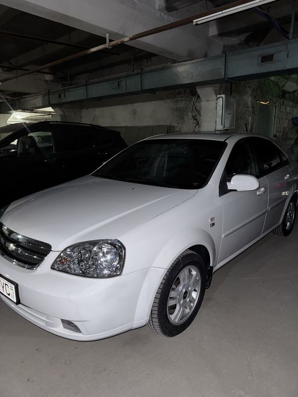 Lacetti 1.8 в Идеальном состоянии Lacetti 1.8 в Идеальном состоянии