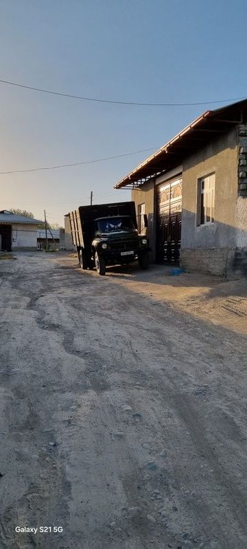 Zil 130 sotiladi Zil 130 sotiladi