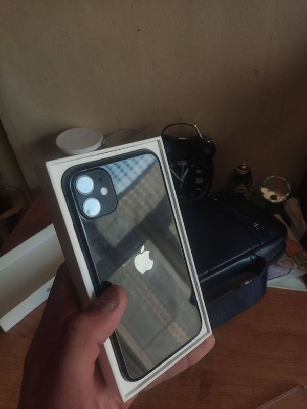 iPhone 11 128gb karobka dokument iPhone 11 128gb karobka dokument