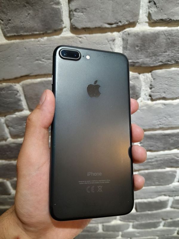 Iphone 7 plus 128gb ideal aybi yoq Iphone 7 plus 128gb ideal aybi yoq