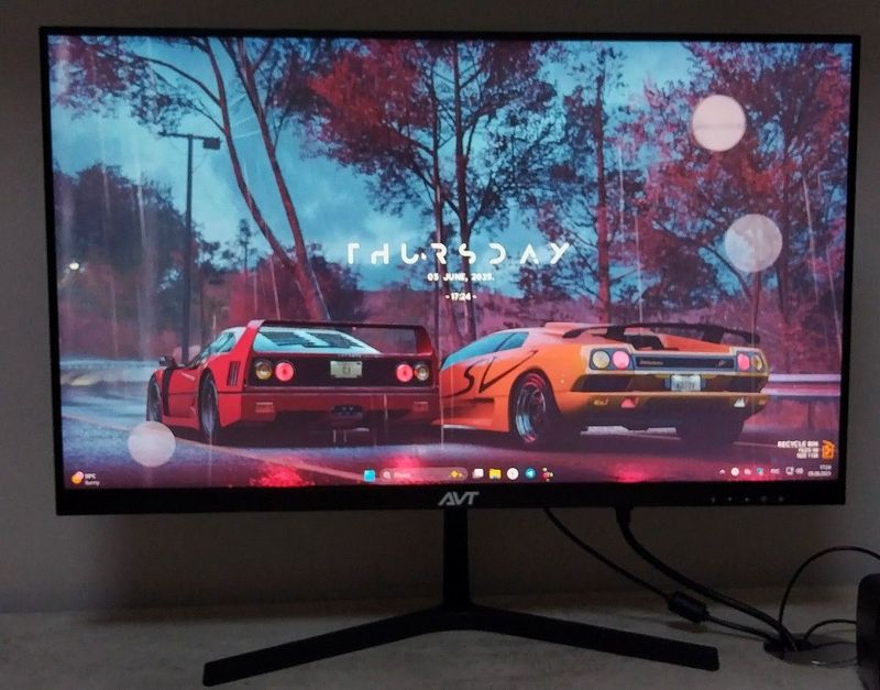 Монитор AVT 24 дюйма 75Hz Монитор AVT 24 дюйма 75Hz