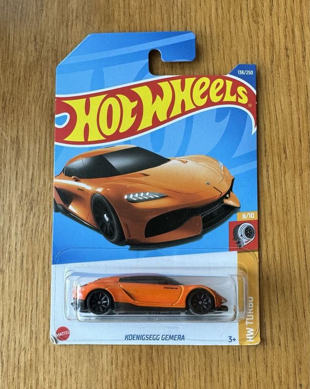 Hot Wheels Koenigsegg Gemera Orange