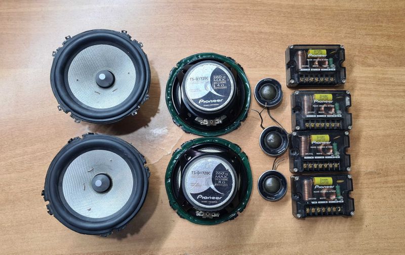 Продам Pioneer 1720 Продам Pioneer 1720