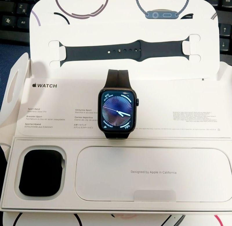 Apple watch 9. 45 pitaka remishok bilan Apple watch 9. 45 pitaka remishok bilan