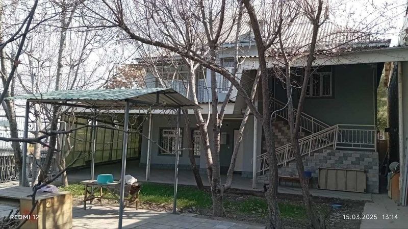 Срочно продается дом по ул.Чоштепа, 6 сот. 5 ком. Срочно продается дом по ул.Чоштепа, 6 сот. 5 ком.