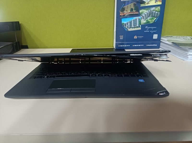 Hp noutbuk DDR 4 gb HDD 500. Hp noutbuk DDR 4 gb HDD 500.