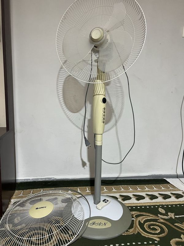 Ventilyator sotiladi Ventilyator sotiladi