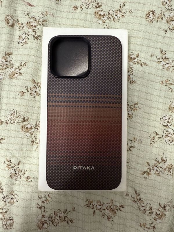 Продам чехол PItaka MagEZ 5 для Iphone 15 pro max Продам чехол PItaka MagEZ 5 для Iphone 15 pro max