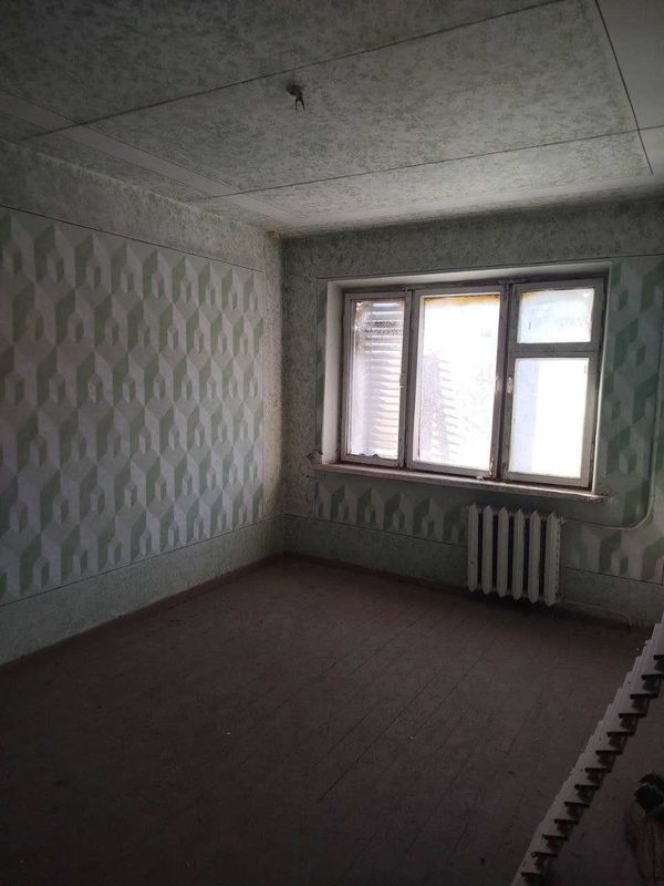 Продается 3 комнатная квартира в центре города Ангрен 5 квартал Продается 3 комнатная квартира в центре города Ангрен 5 квартал