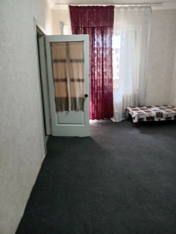 Сдам квартиру 3 комнатную Сдам квартиру 3 комнатную