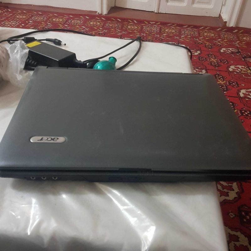 acer novudbuk qon