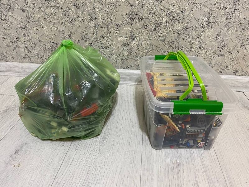Лего запчасти продаются Лего запчасти продаются