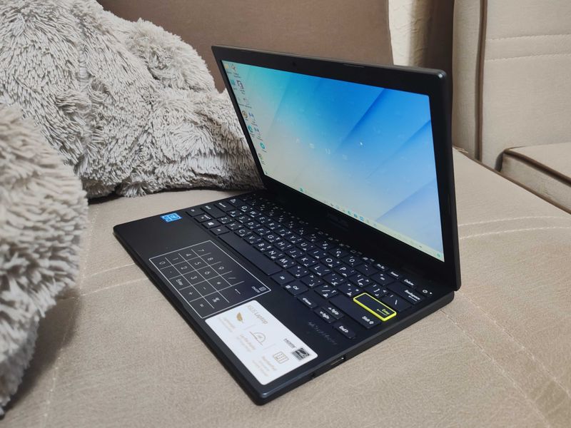 ASUS laptop офисный ноутбук, компактный и лёгкий| intel /4GB/128GB SSD
